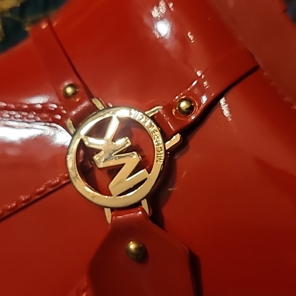 michael kors red rain boots - Picture 2 of 5